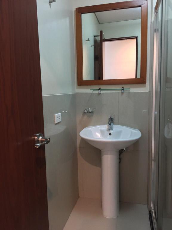 Studio Unit At The Beacon Makati Manila Exteriör bild